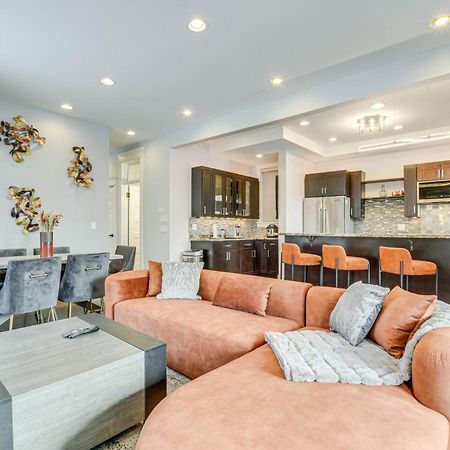 Spacious Condo With Deck About 3 Mi To Downtown Chicago! Exteriör bild